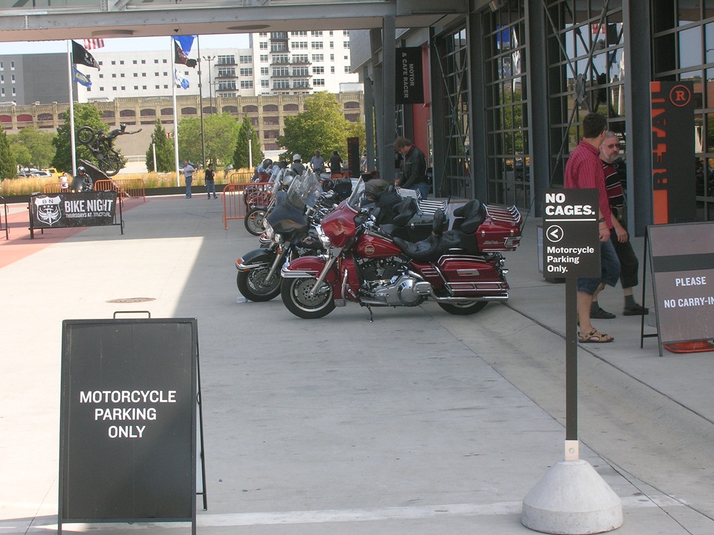 76.HarleyMuseum